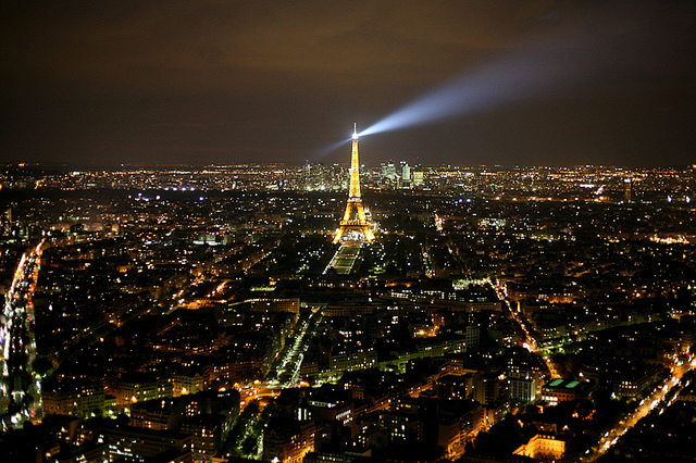 Вид на Эйфелеву башню с башни Монпарнас
